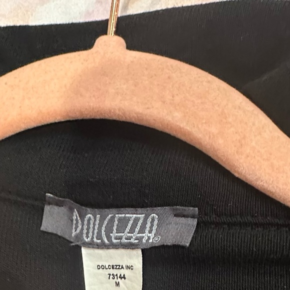 Dolcezza Black Dress with Silver Artistic Design Size Medium - Picture 7 of 7